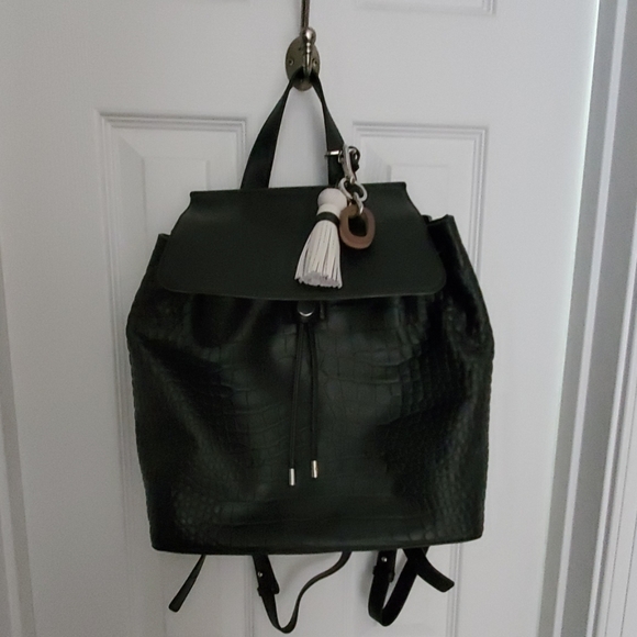 Vince Camuto Handbags - [Vince Camuto] Suni-Croc Embossed Backpack